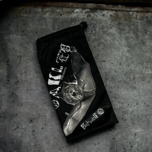 Oakley Batwolf Sunglass Pouch Case – Secure Drawstring Closure